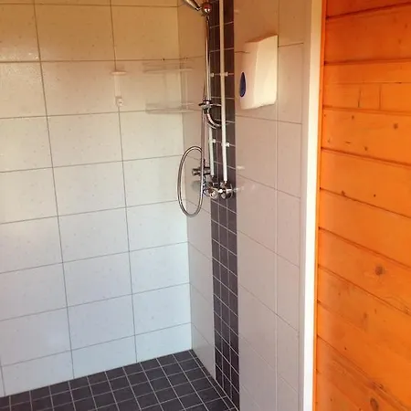 Lahe Holiday Village Camping *